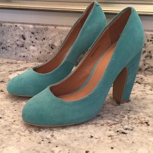 Turquoise suede heels